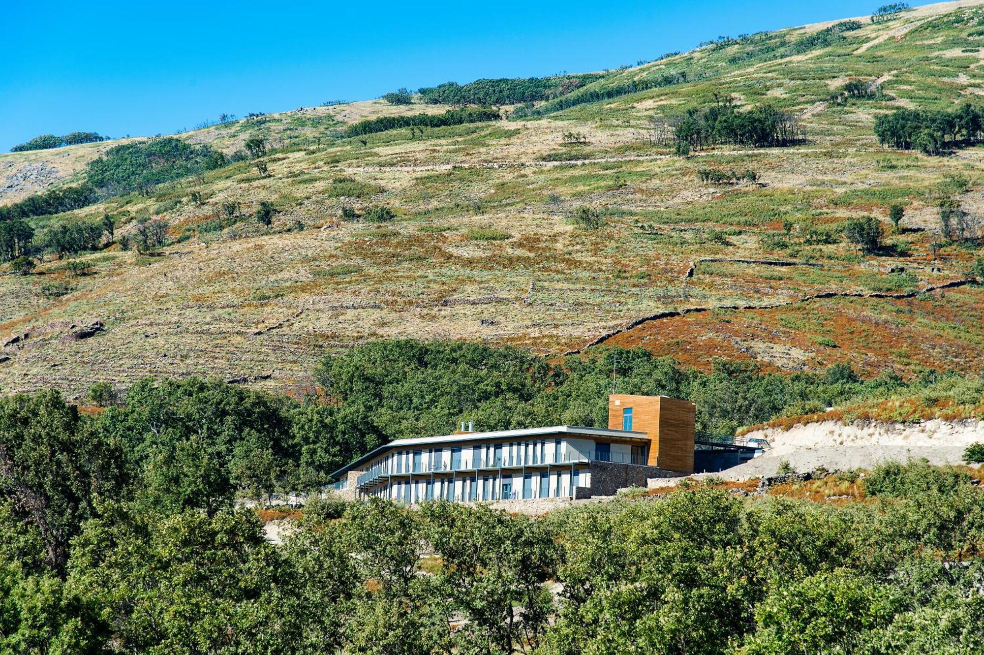 אסבו Hotel Campusphi מראה חיצוני תמונה